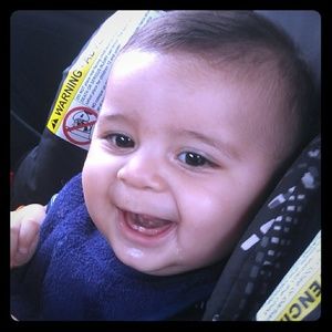 Meet your Posher, Mayra